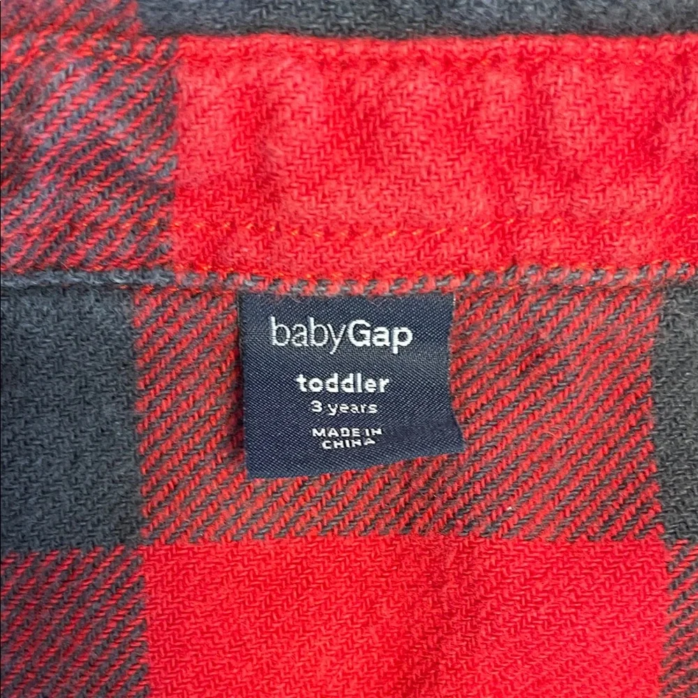 Baby GAP Kids Red and Black Plaid Button Down Long Sleeve Flannel Shirt size 3T